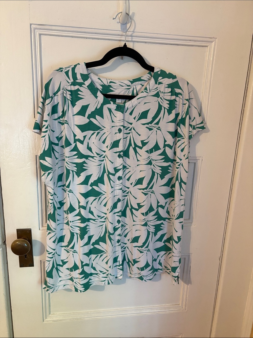 Chico's Teal and White Floral Button-Front Top